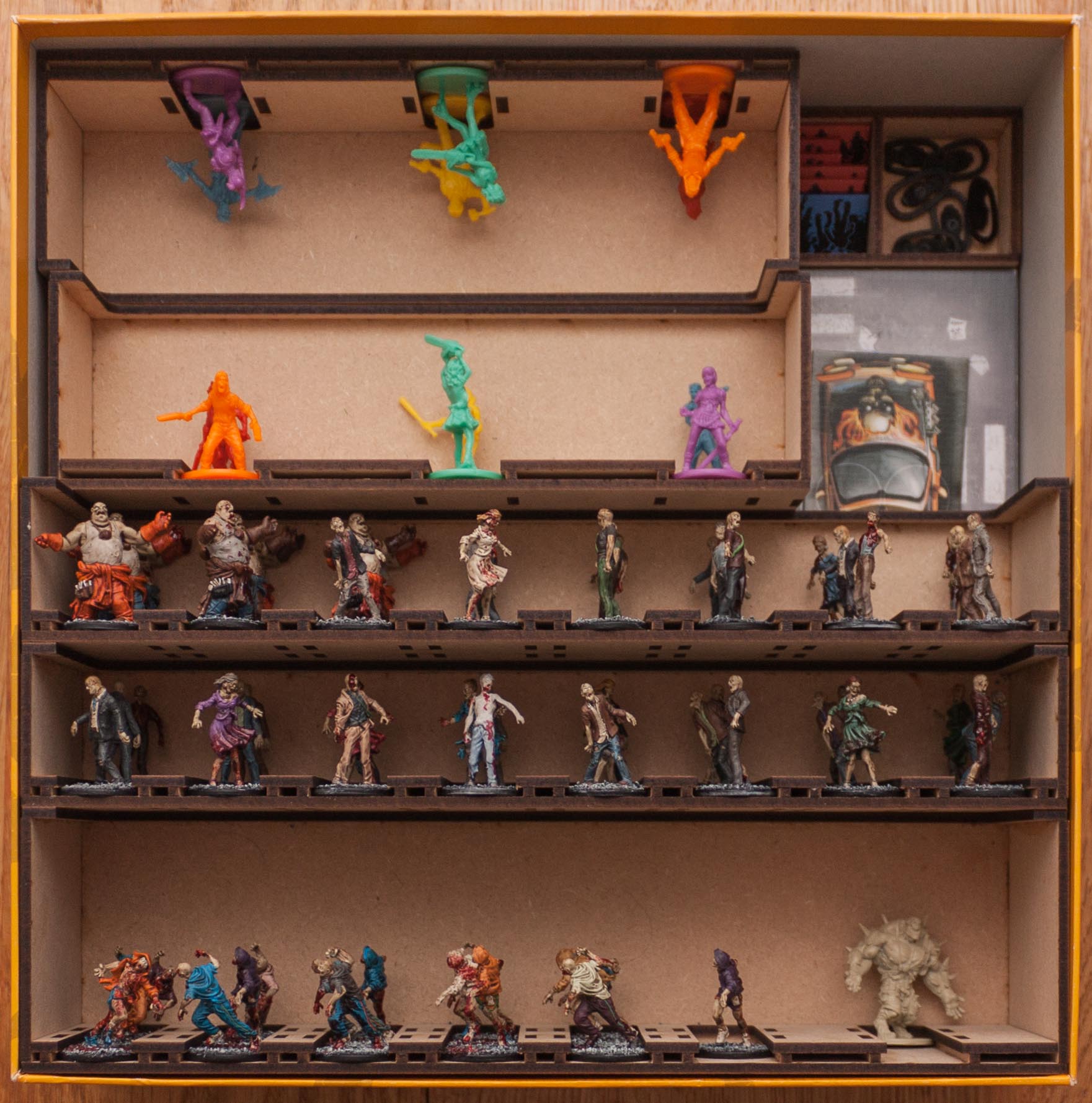 Zombicide Season 1 (Retail) Box Insert image 2