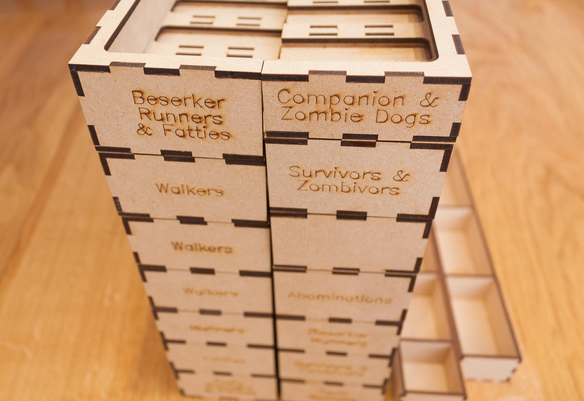 Zombicide Season 2 (Kickstarter) Box Insert image 2